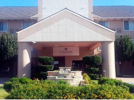 Comfort & - Plano Hotel 2*
