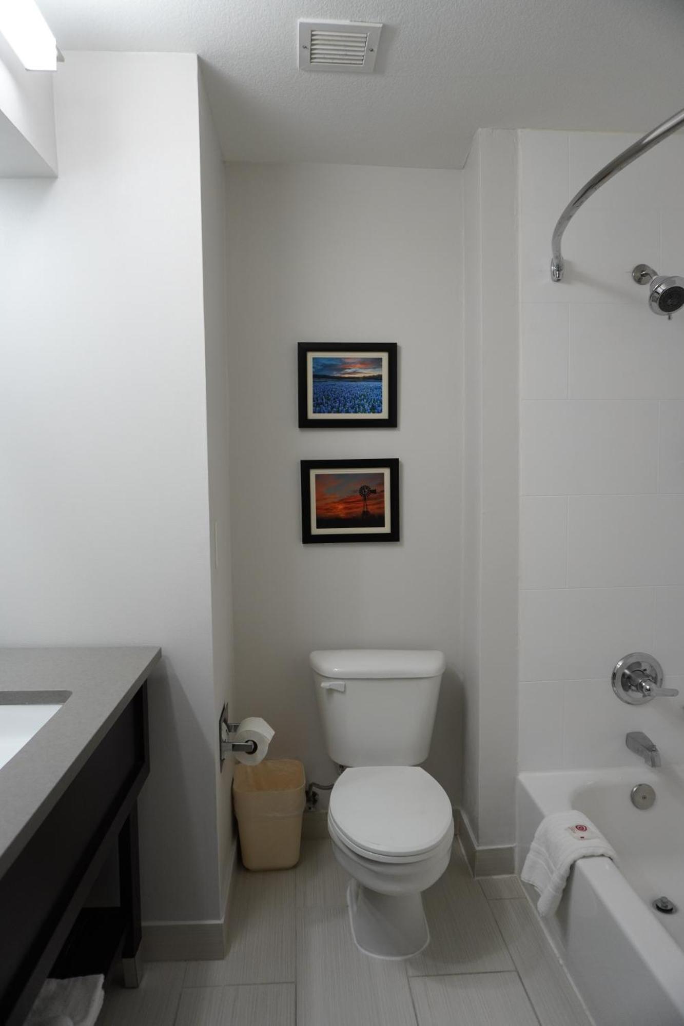 Hotel Comfort & - Plano